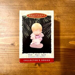 1996 Violet, Mary's Angels #9 (QX5664)